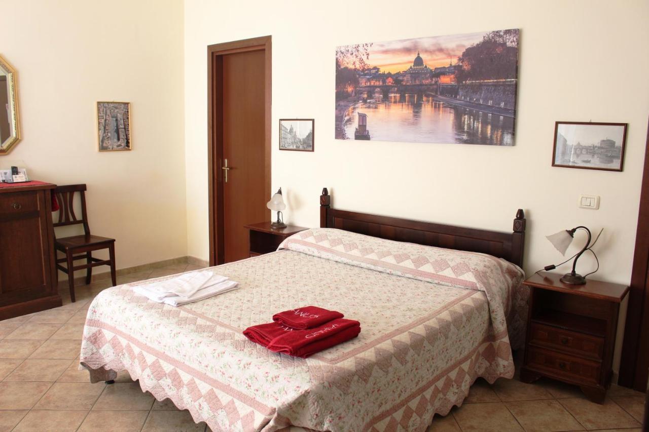 Ianus Guest House Rome Bagian luar foto