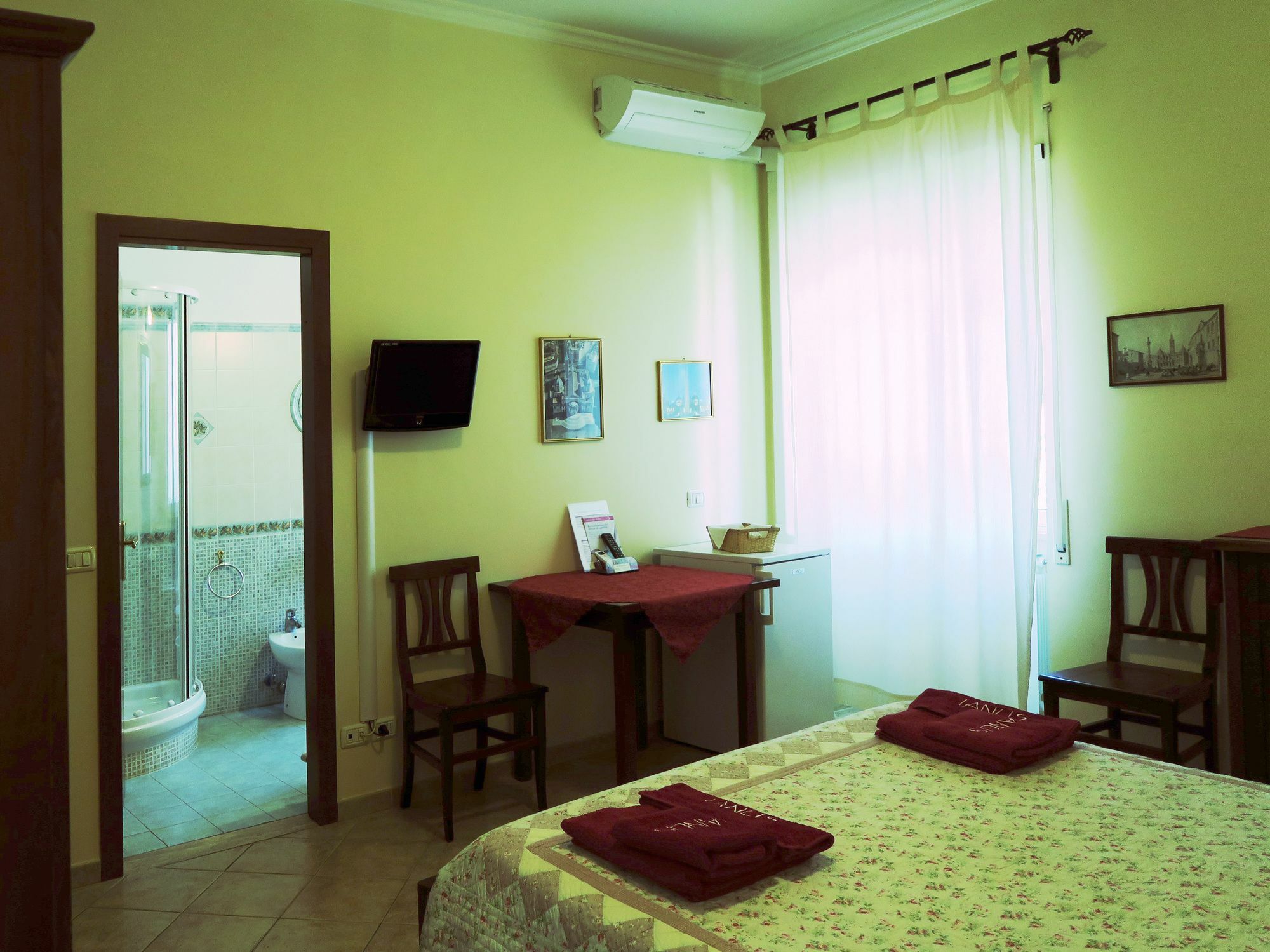 Ianus Guest House Rome Bagian luar foto